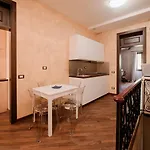 Rosso Veneziano Daire Venedik